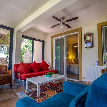 Summer House 2br Wgarden Close To Gundogan Beach Holiday home *